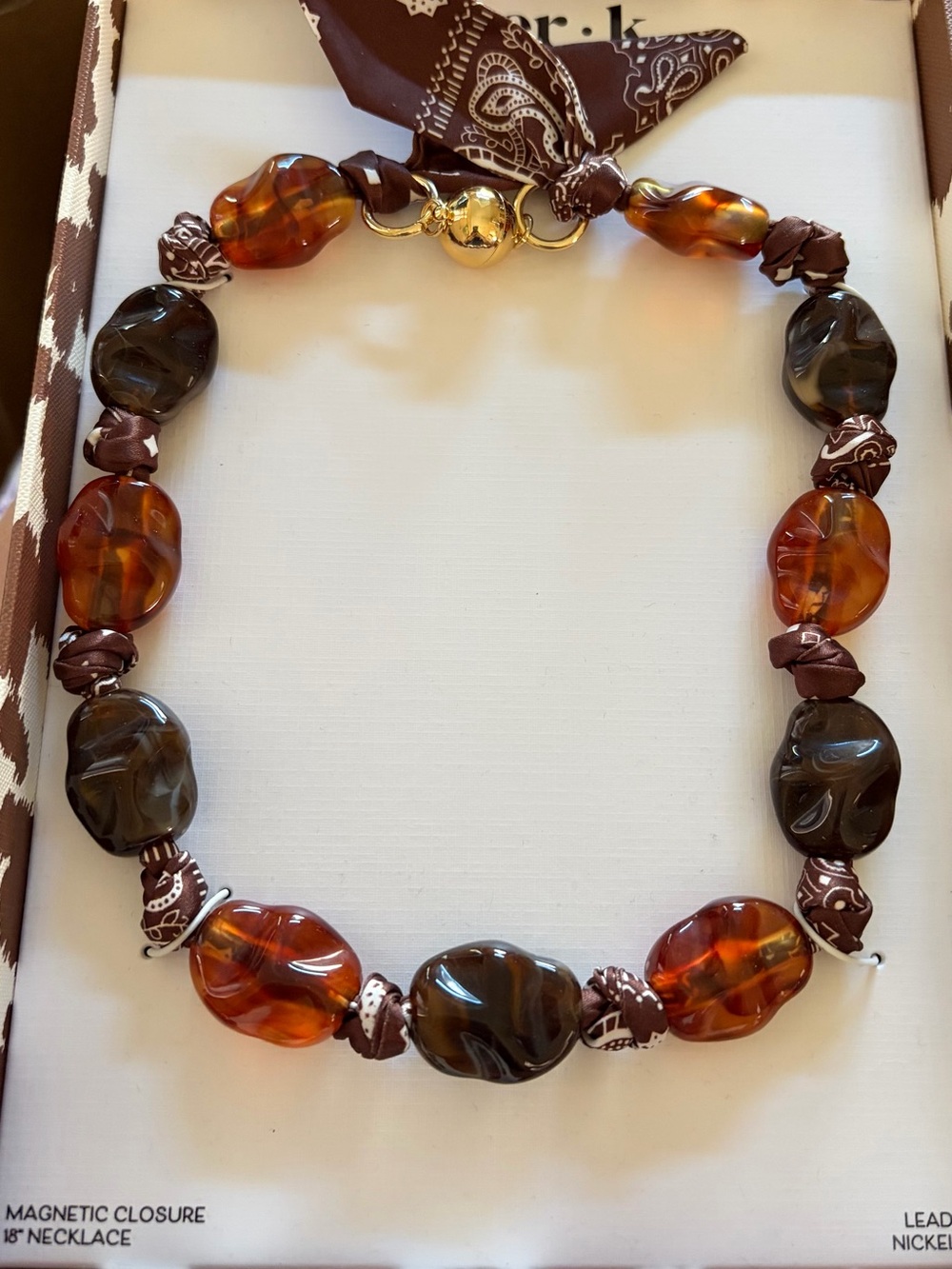 Tortoiseshell-Style Glass Bead Necklace with Brown Scarf Tie/Magnetic Closure